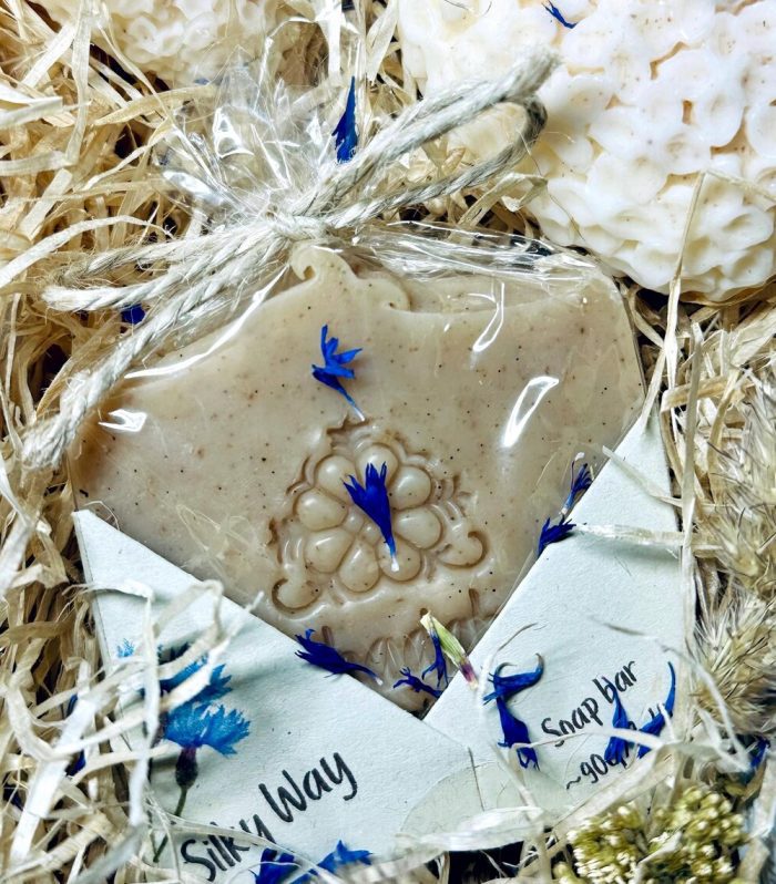 Organic Goat Milk Soap: Colloidal Oatmeal & Vanilla Bean